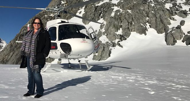 Blog-Thumbnail-Agent-Review-Luxury-Lodging-in-New-Zealand-with-Gina-Griffin-Helicopter.png
