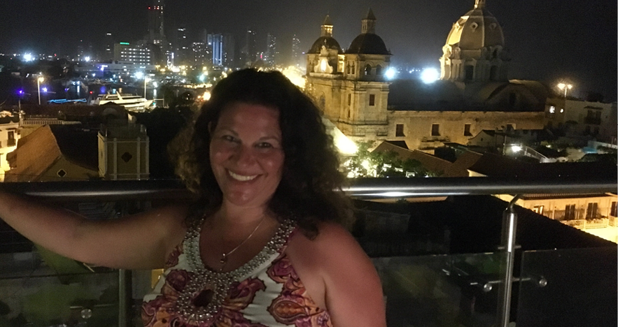 Blog-Thumbnail-Trip-Review-Colombia-with-Christina-Turrini-in-Cartagena.png