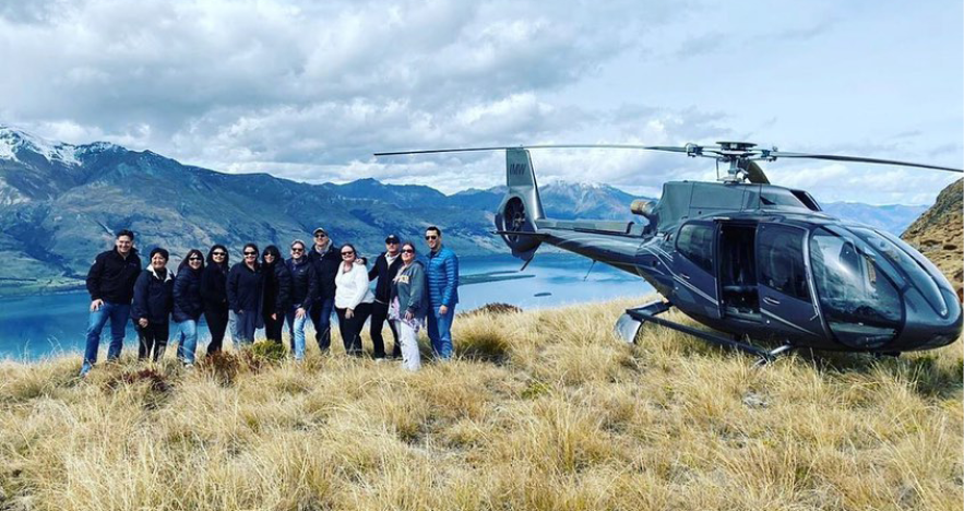 Blog Thumbnail - Milford Sound Helicopter